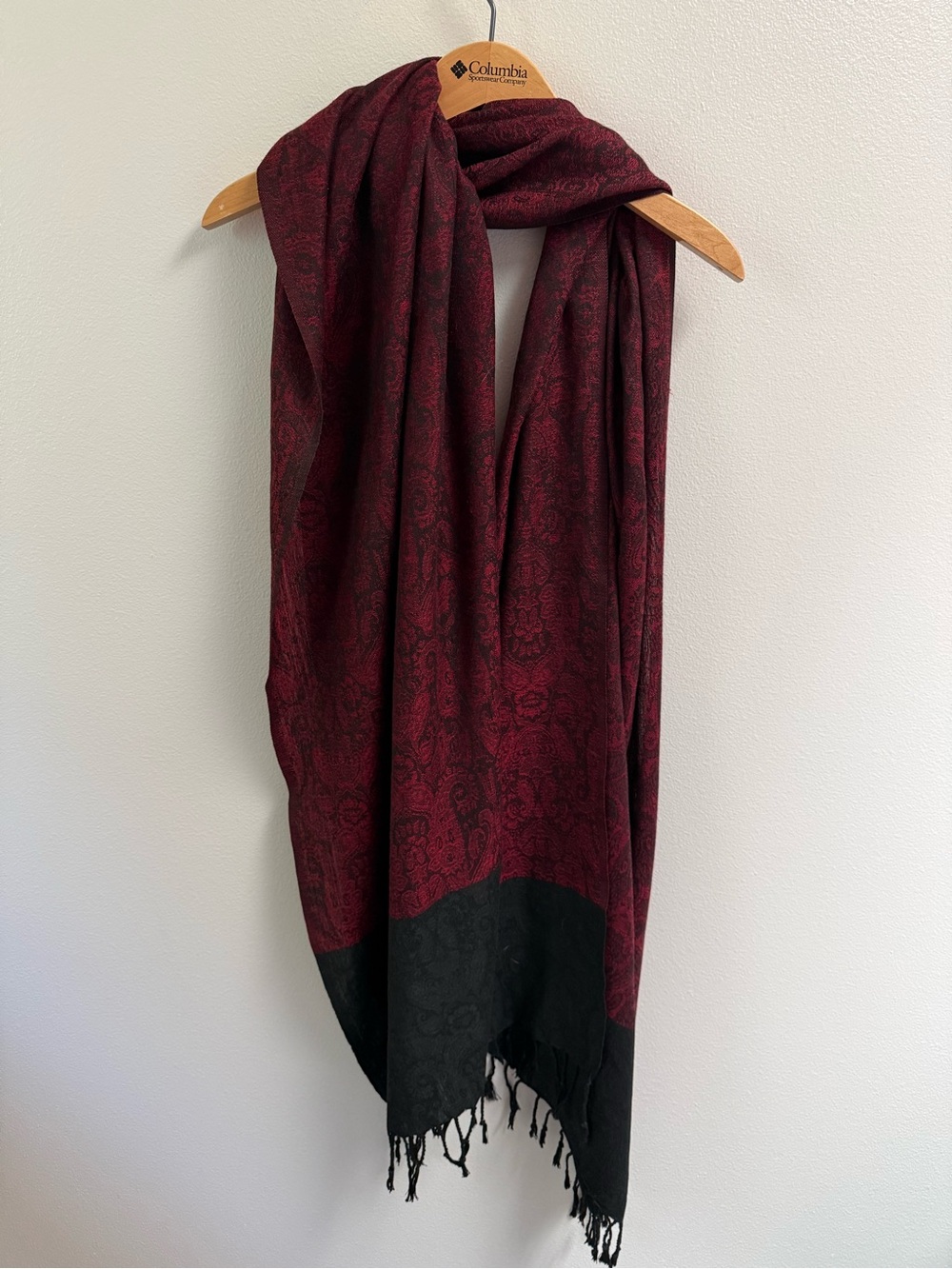 Elegant Burgundy and Black Paisley Scarf Pashmina